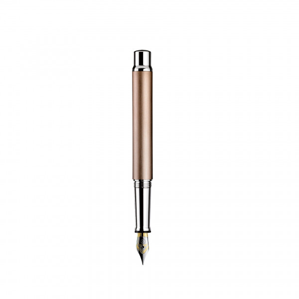 Sand-coloured fountain pen with 18ct gold nib by Otto Hutt